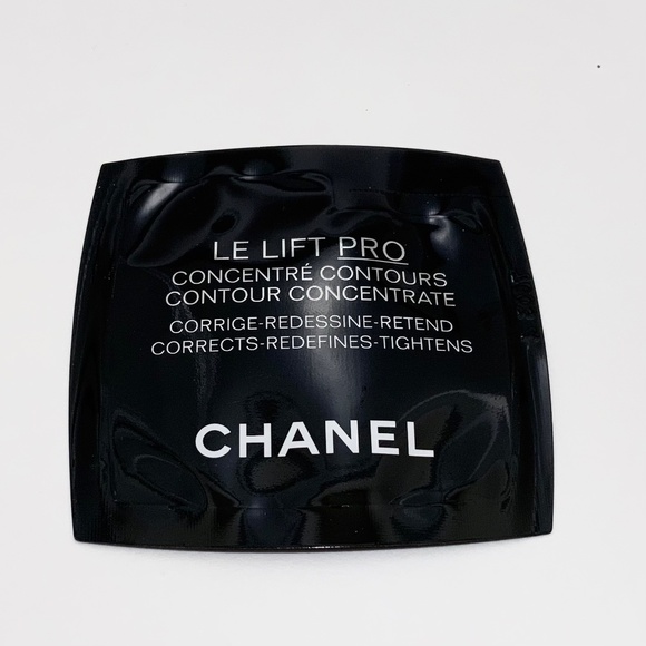 CHANEL travel size gift set 7pc - Creams Mascara Serum Notecard Envelope - NEW - Picture 7 of 14